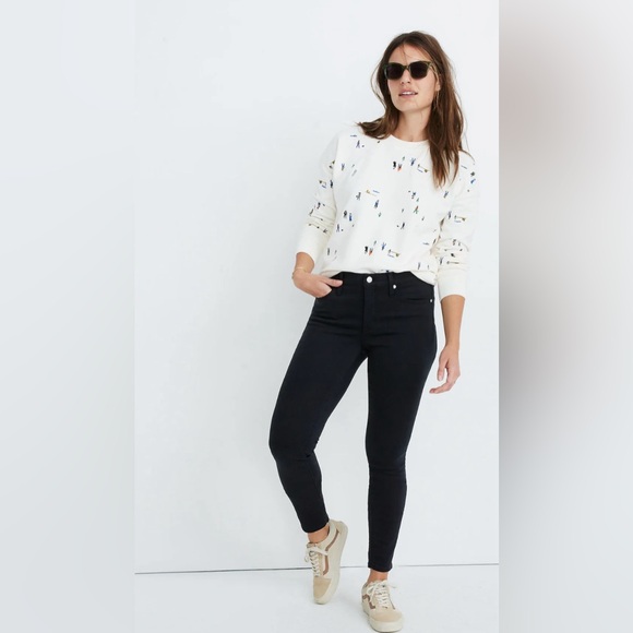 9" Mid-Rise Skinny Jeans in Lunar Wash: TENCEL Denim Edition with Fort Lonesome - Picture 1 of 9